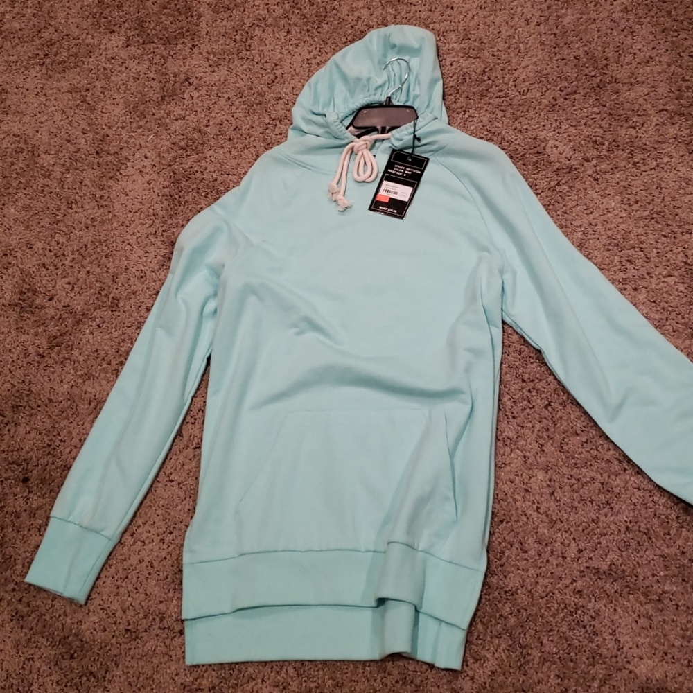 Light pullover
